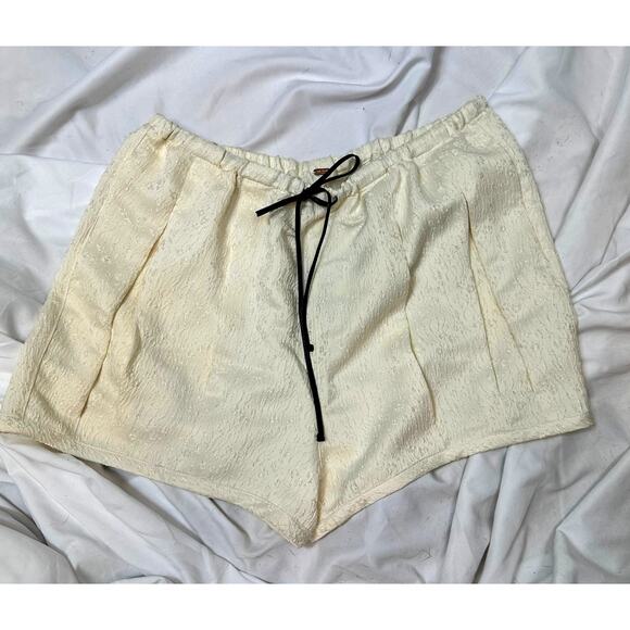 Free People Pearl Satin Shorts Drawstring Waist Tofu L - Picture 6 of 16